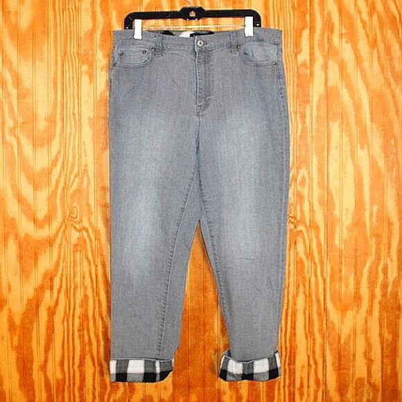 Talbots Gray Wash Cuffable Boyfriend Jeans - Size 14 - Picture 1 of 8